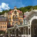 Romance Szálloda