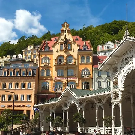Romance 4* Karlovy Vary