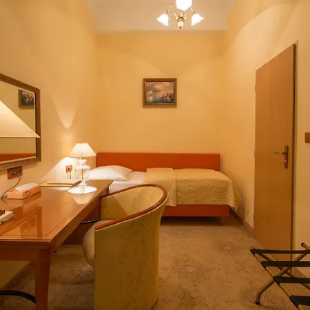Romance Hotel 4*