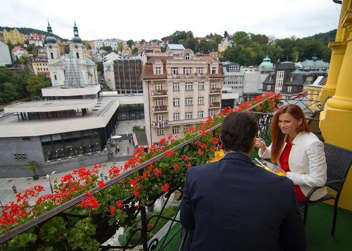 Romance Hotel